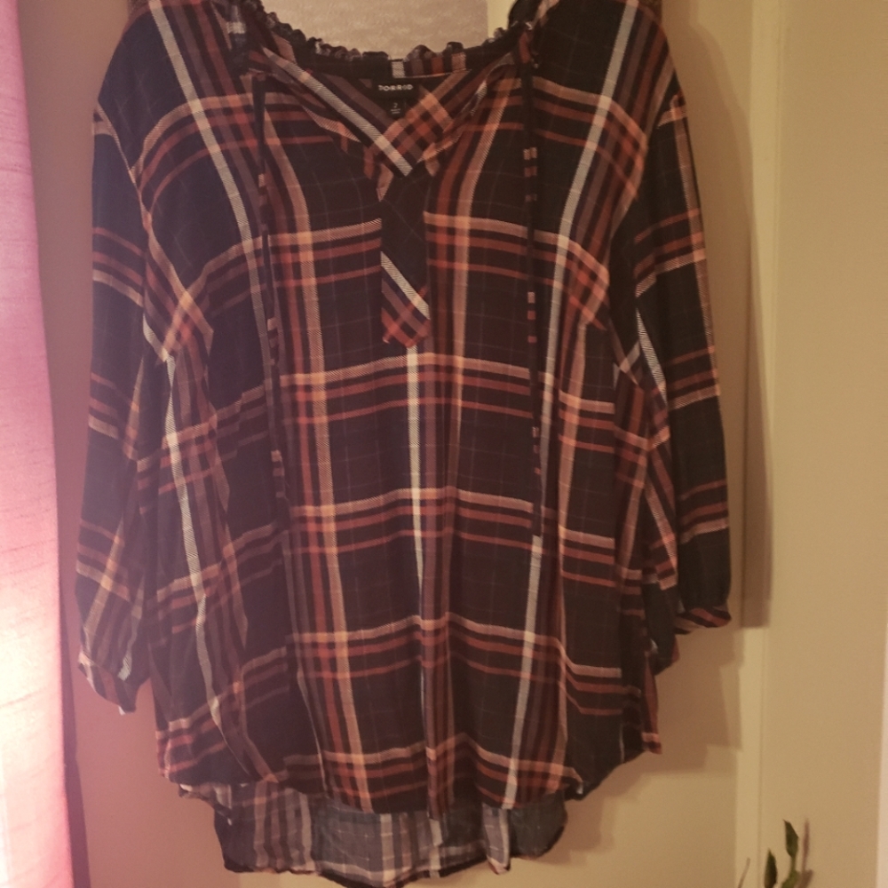💙 Torrid plaid top
